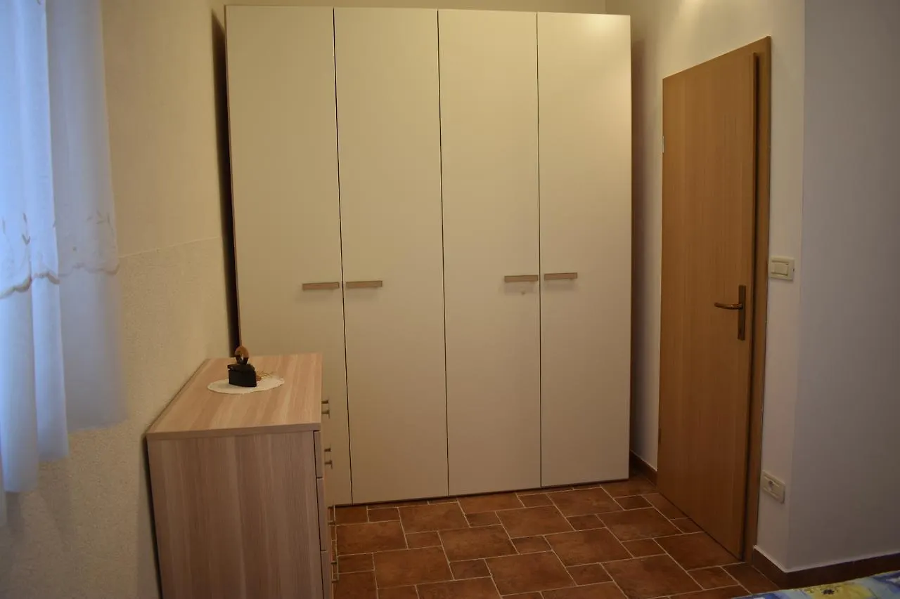 Apartments Ante Rovinj 0*,